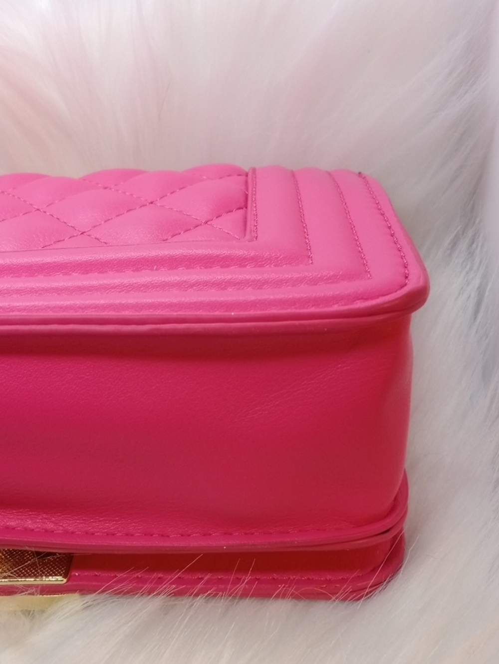 HOT PINK QUITED SMALL SHOULDER BAG - Picture 10 of 13